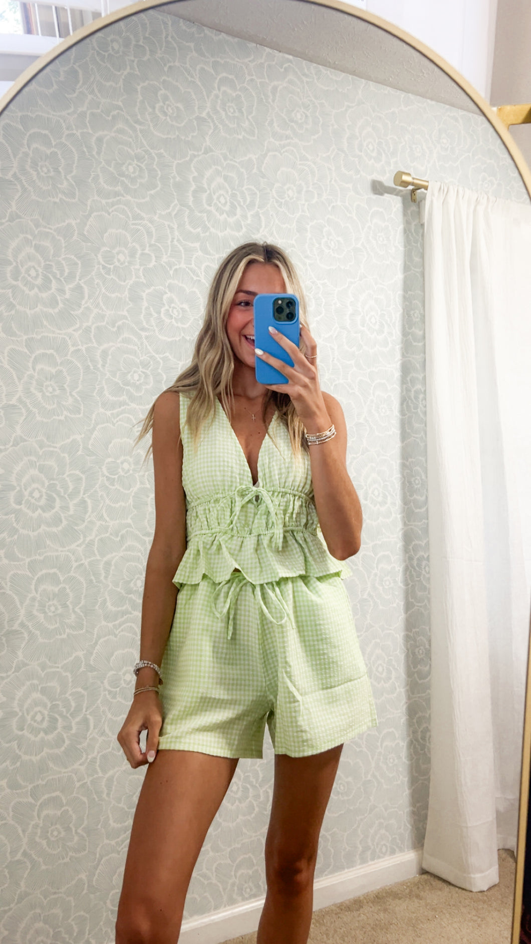 Spring Picnic Shorts-Lime